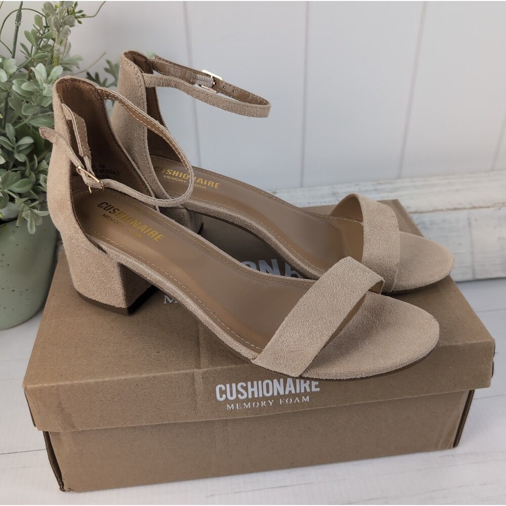 Cushionaire Women's Alba Block Heel Sandal Size 8 M Natural Vegan Suede Beige